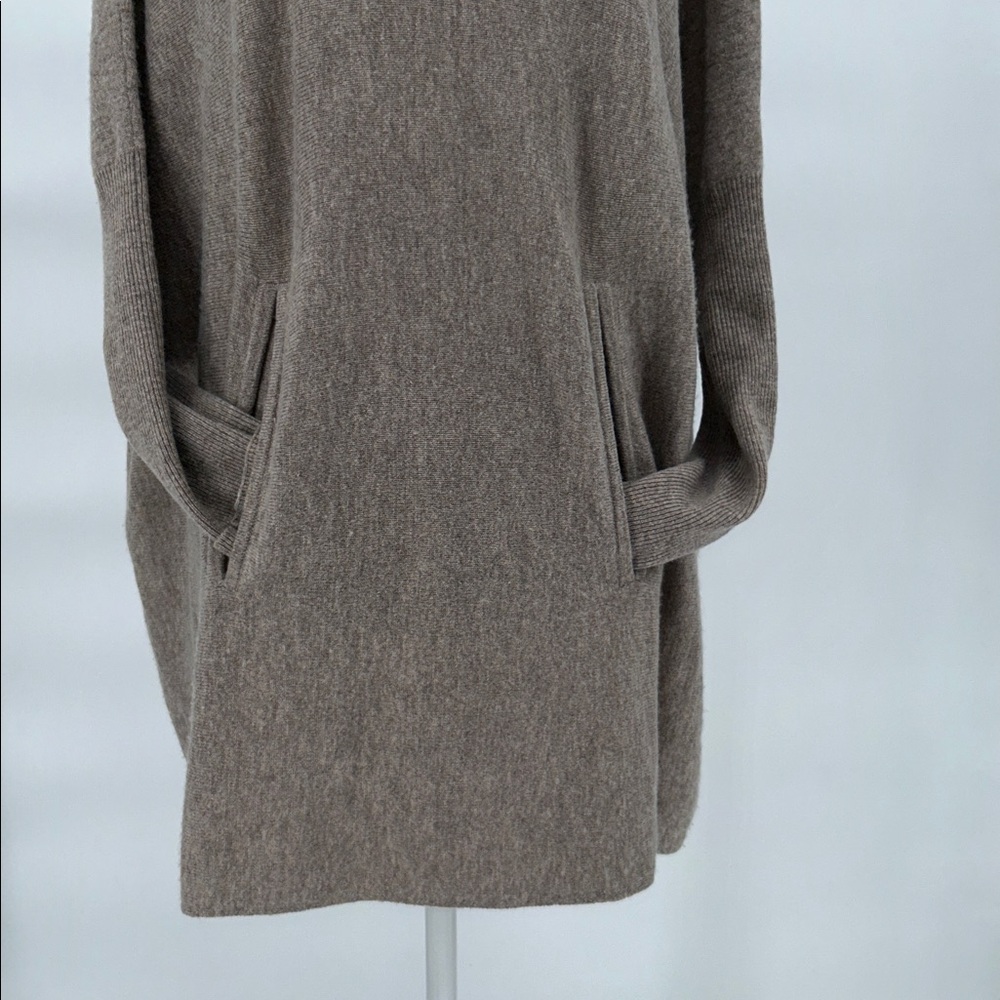 Garnet Hill Wool Cashmere Turtleneck Sweater Dress Taupe Size 8 - Picture 4 of 12